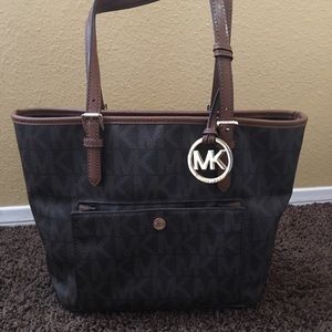 Michael Kors purse
